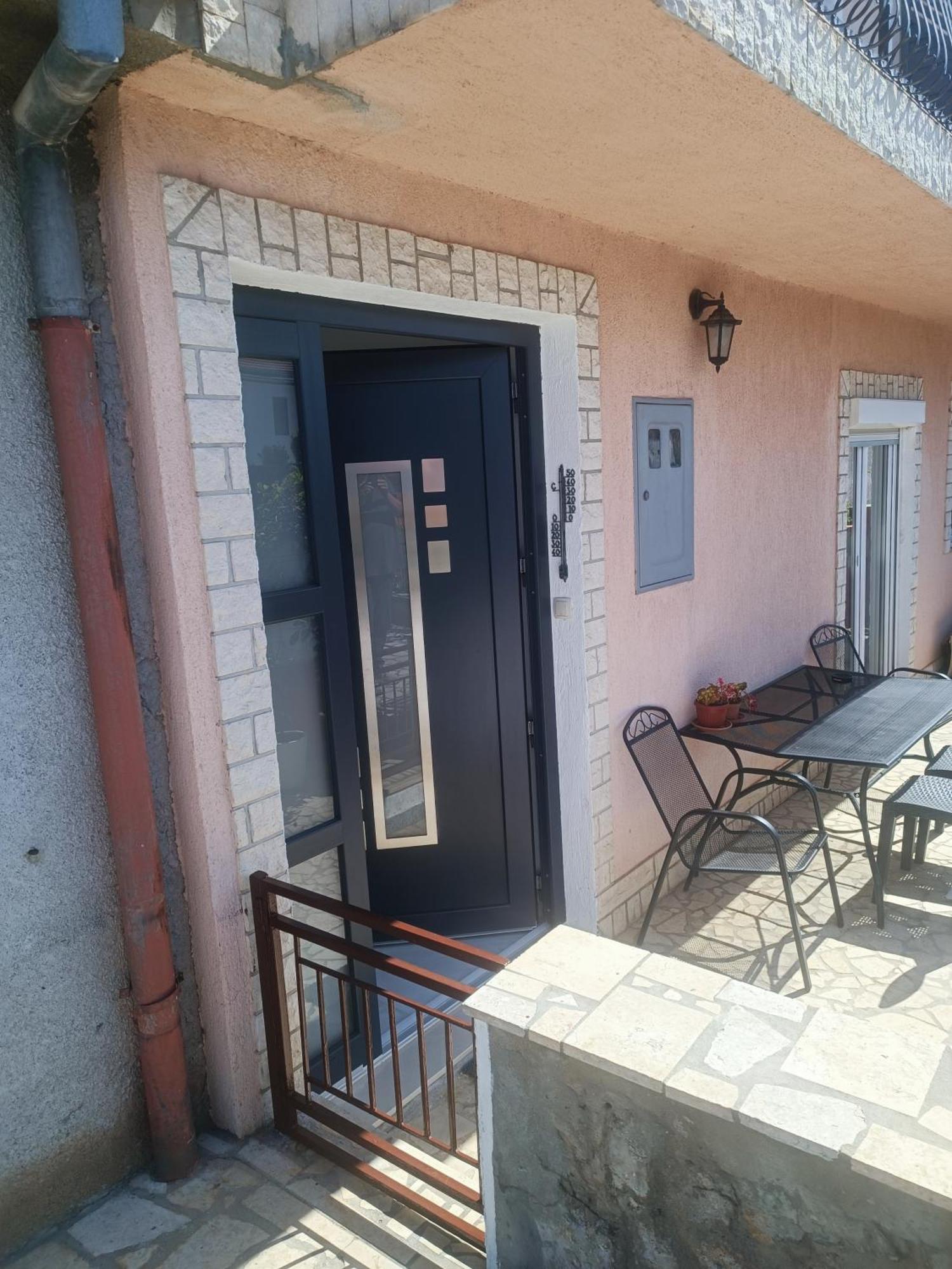 Guesthouse Martina Сен Екстериор снимка